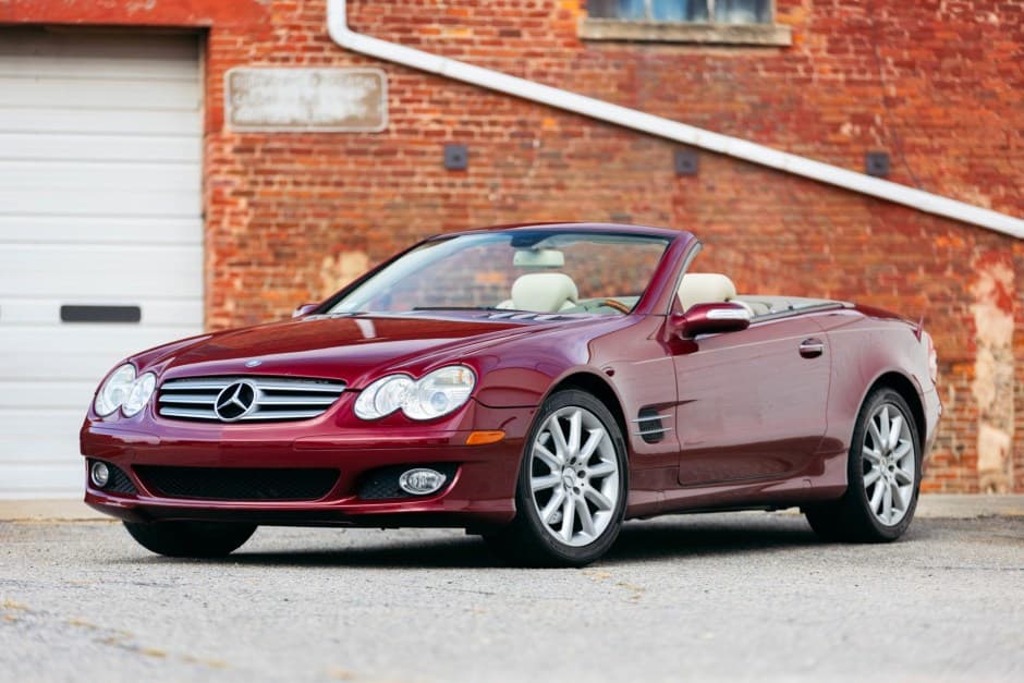 2007 Mercedes-Benz R230 SL sold for $18,250