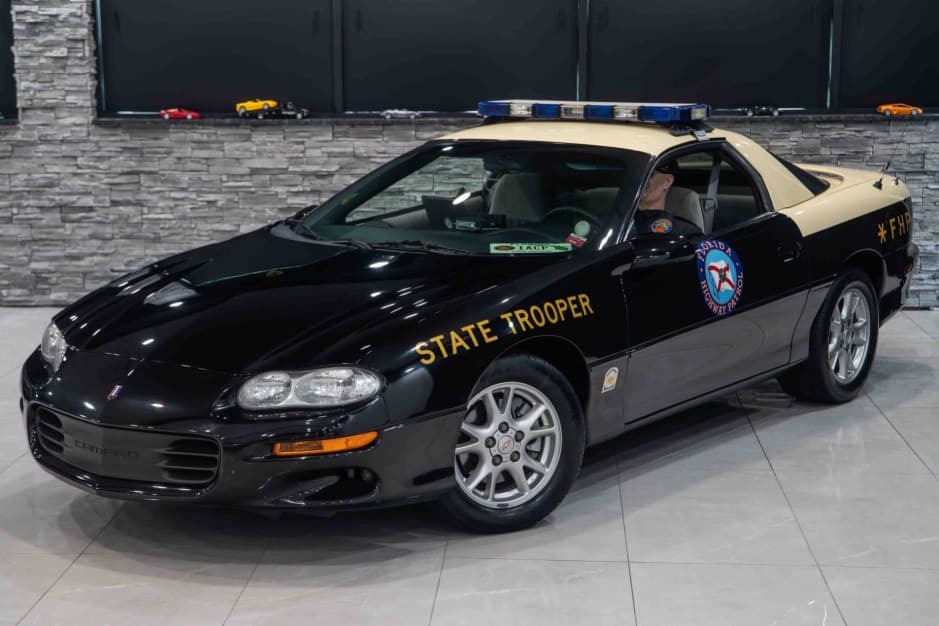 2002 Chevrolet Camaro 4th Generation 1993-2002 sold for $19,950