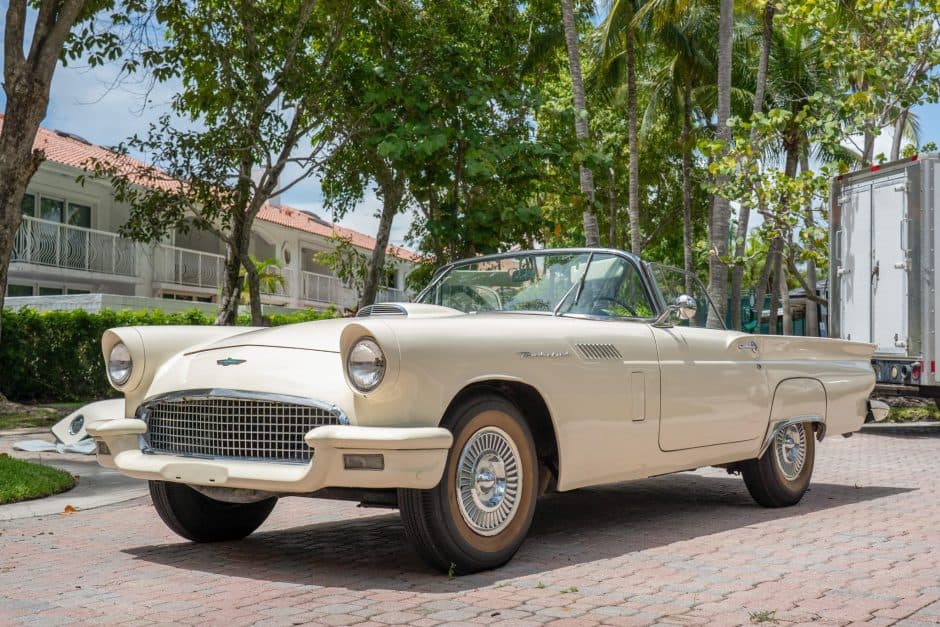 1957 Ford Thunderbird (1955-1957) sold for $17,250