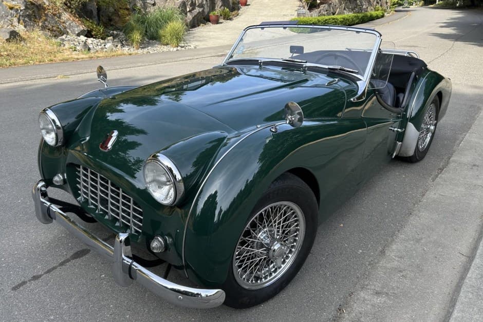 1959 Triumph TR3 sold for $15,500
