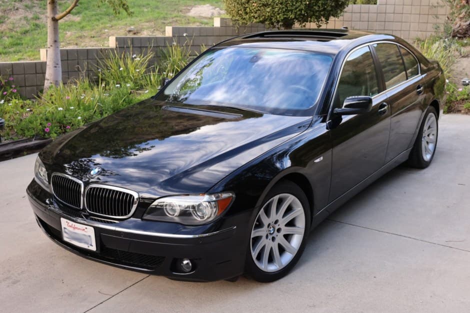 2006 BMW E65/E66 7-Series sold for $8,750