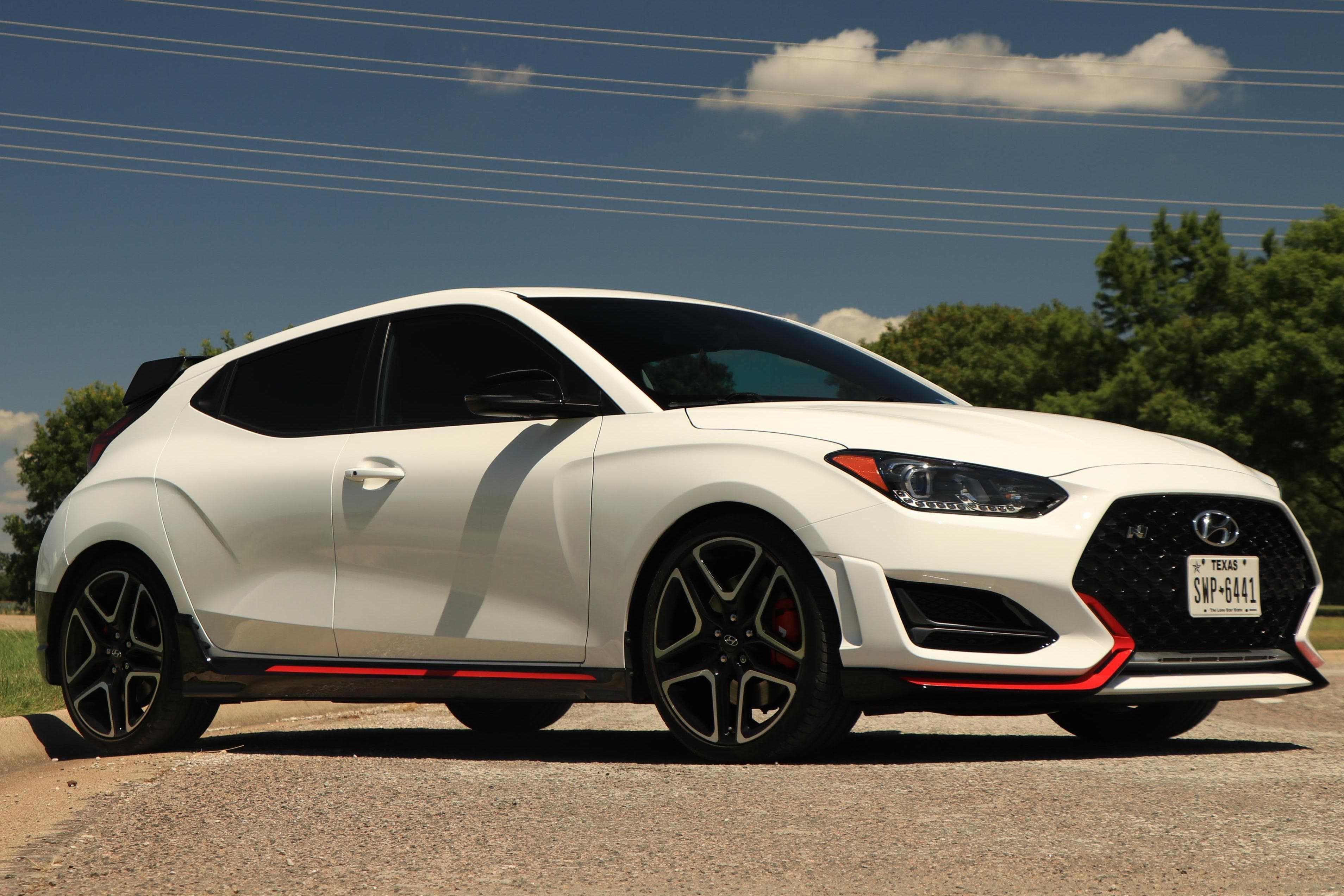 2022 Hyundai Veloster sold for $18,500