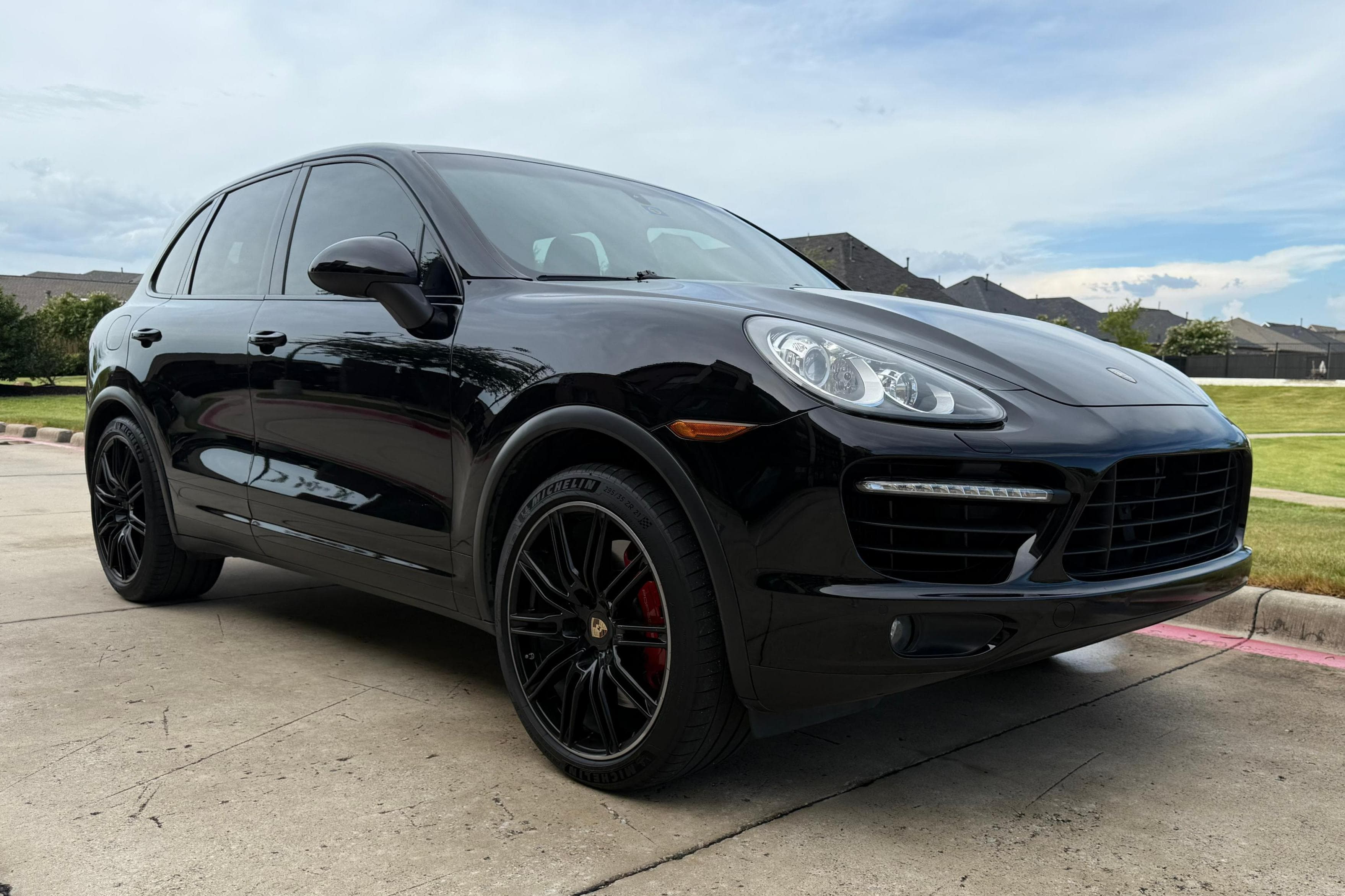 2012 Porsche Cayenne sold for $19,000