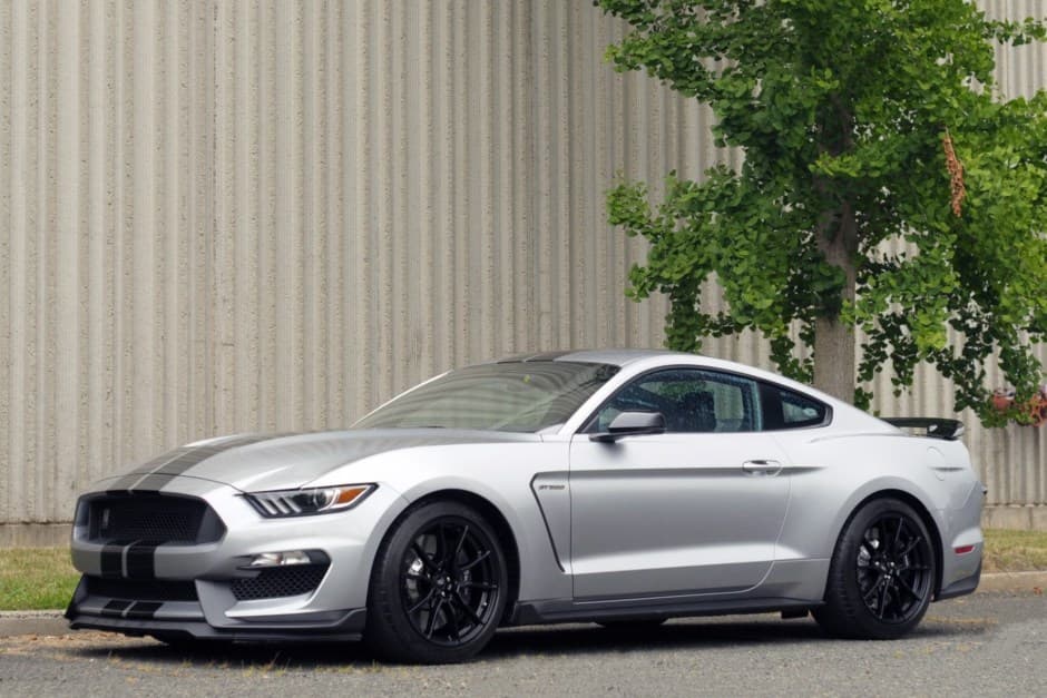 2020 Ford Mustang S550 sold for $76,998