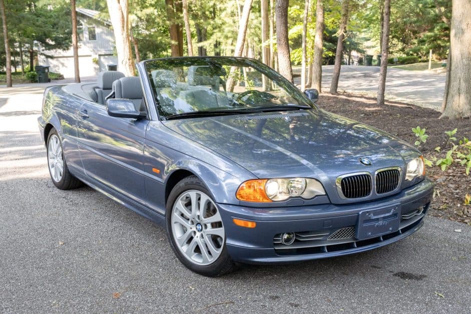 2002 BMW E46 3-Series Convertible sold for $13,150