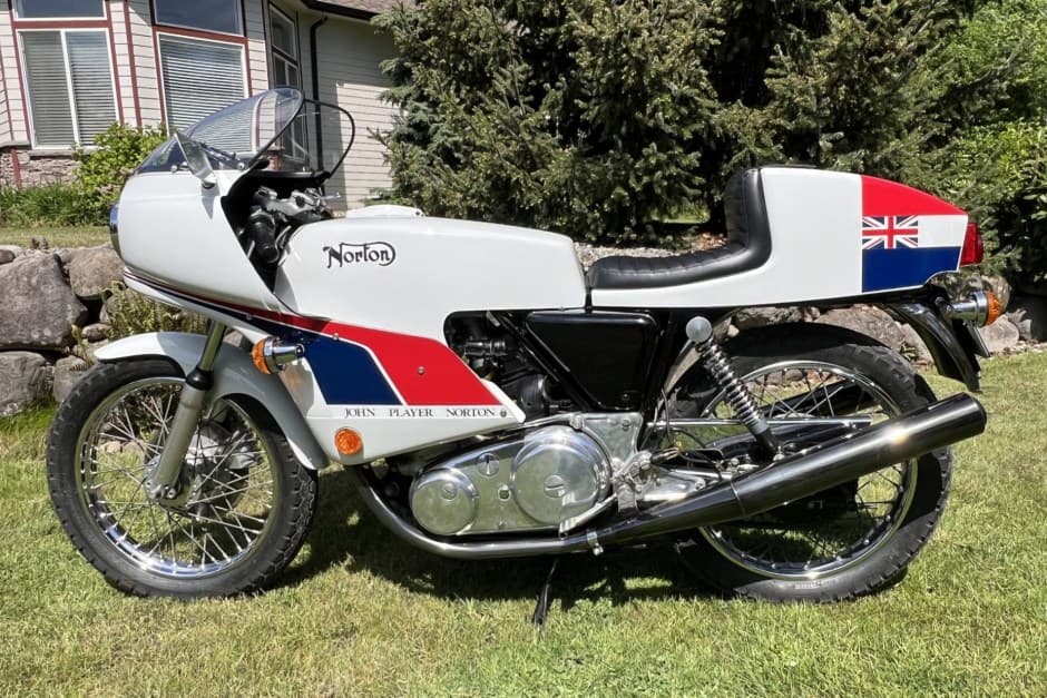 1974 Norton Commando sold for $18,250