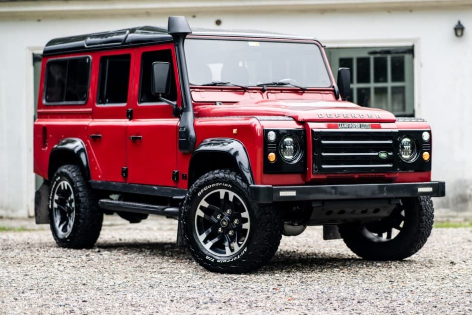 1996 Land Rover 110 / Defender 110 (Euro Spec) sold for $58,000