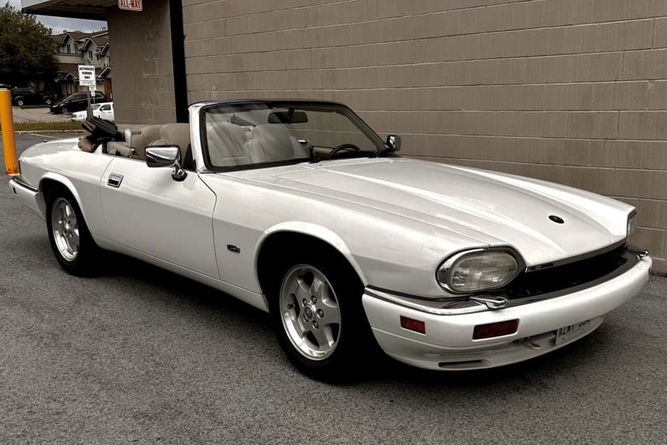 1995 Jaguar XJS sold for $7,000