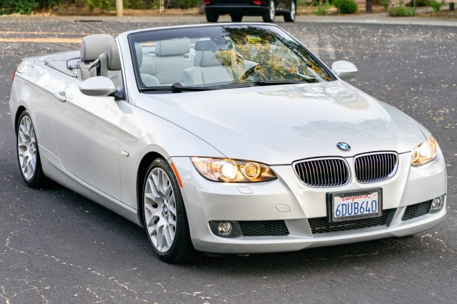 2007 BMW E92/E93 3-Series Coupe & Convertible sold for $8,999