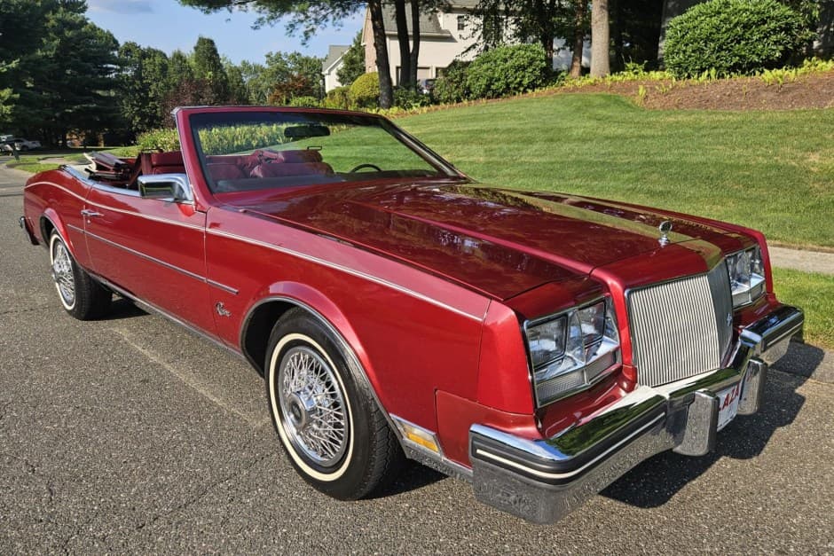 1984 Buick Riviera sold for $19,501