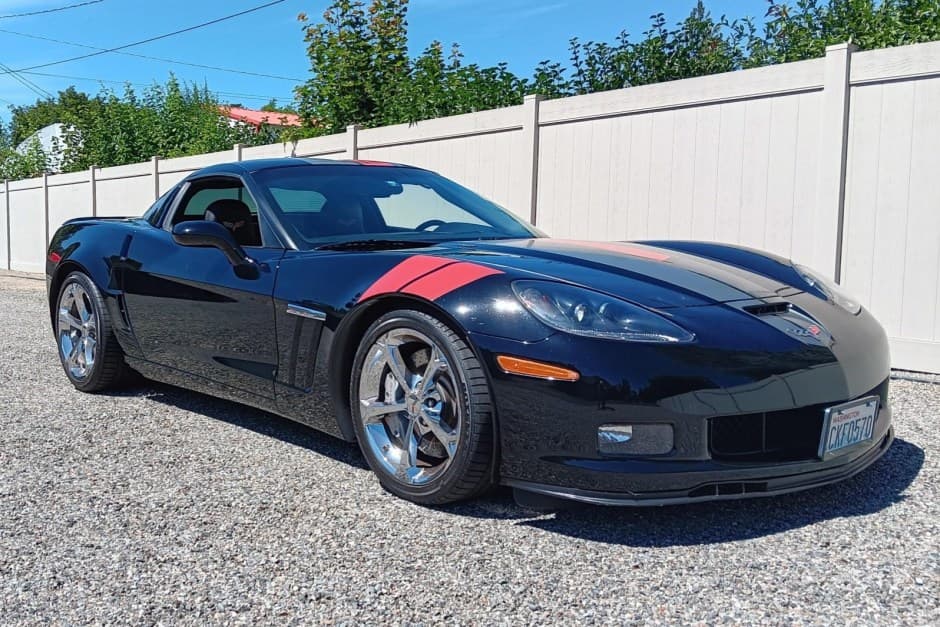 2011 Chevrolet Corvette C6 sold for $37,250