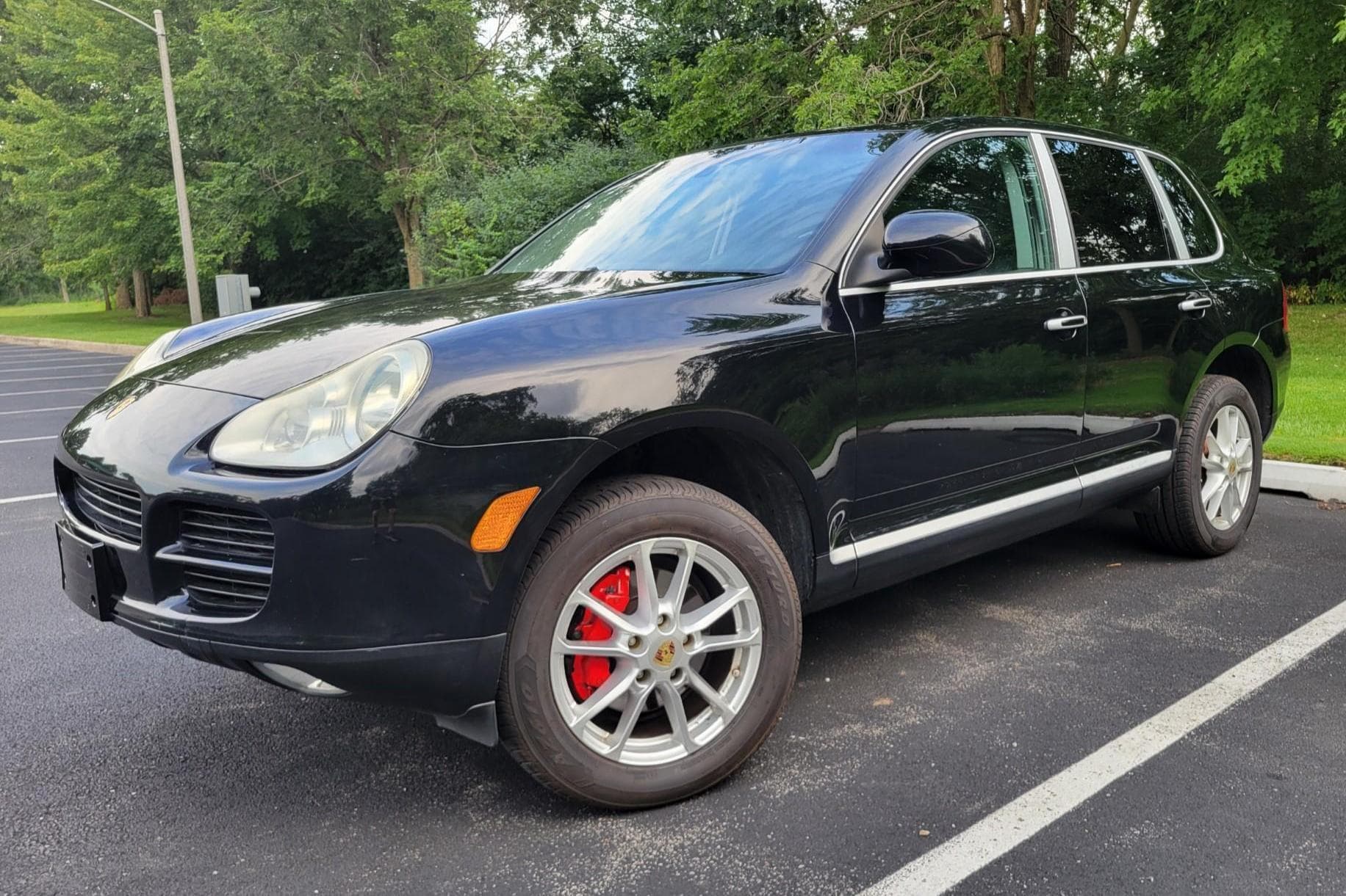 2006 Porsche Cayenne sold for $7,877