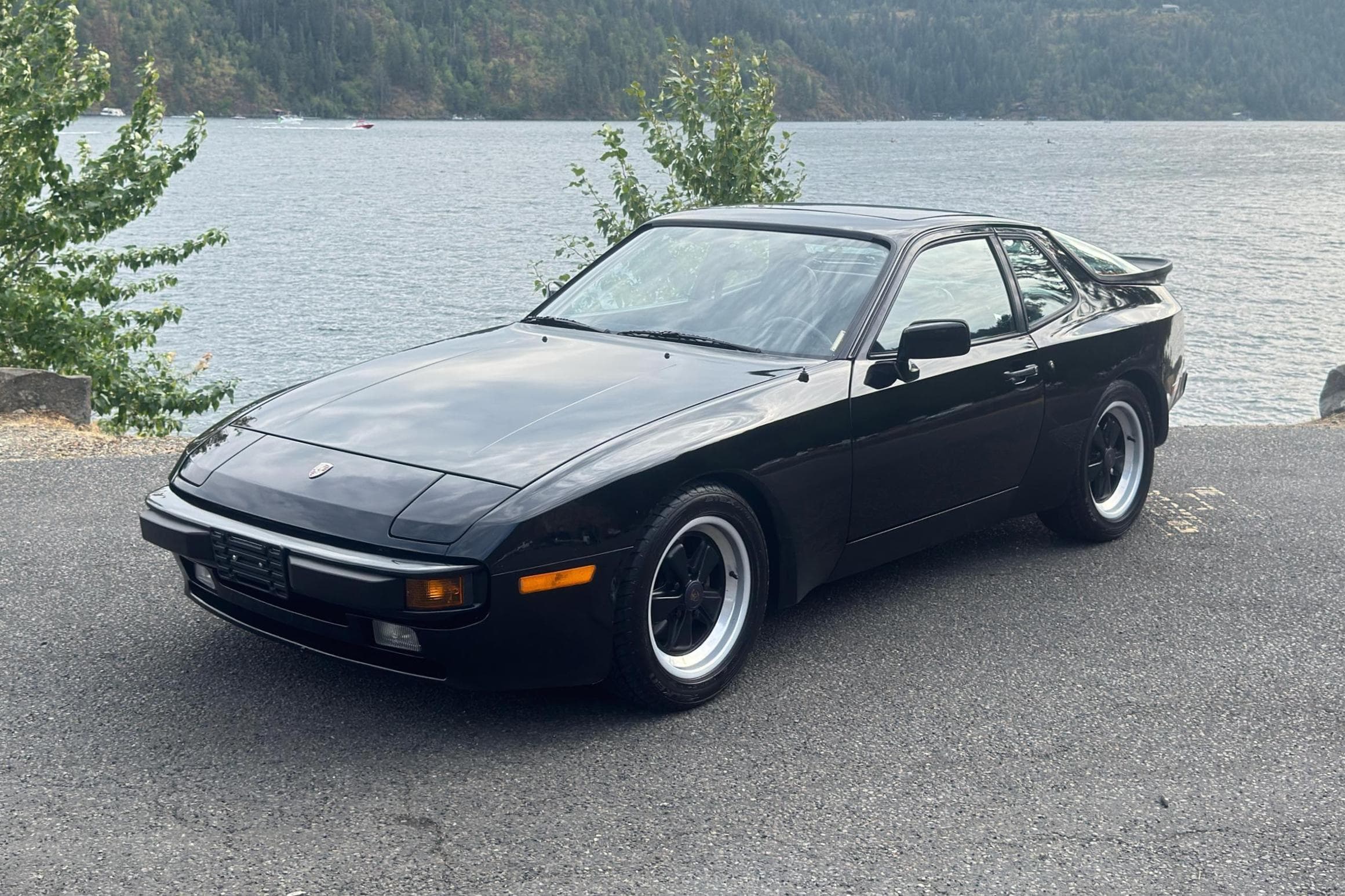 1983 Porsche 944 sold for $6,500