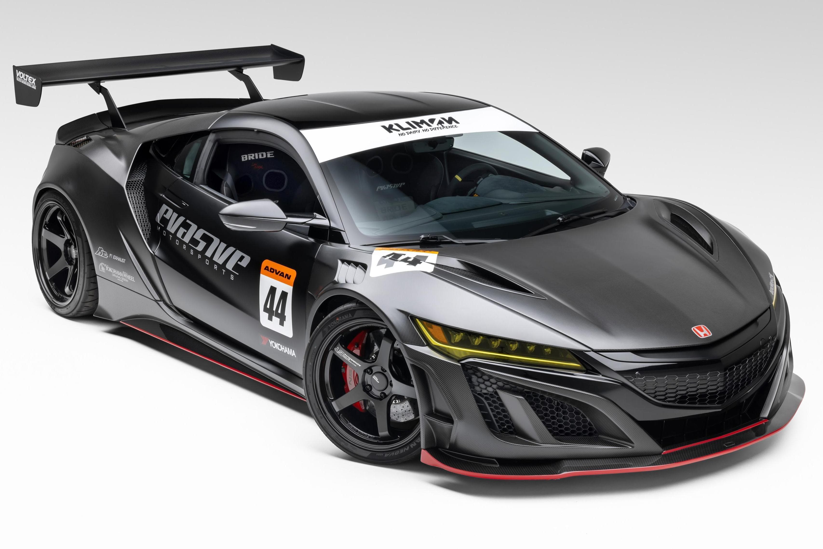 2017 Acura NSX sold for $171,500