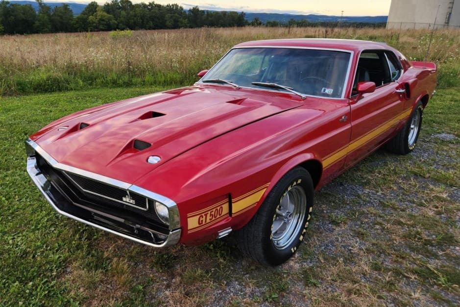1969 Shelby Mustang GT350 & GT500 sold for $102,000