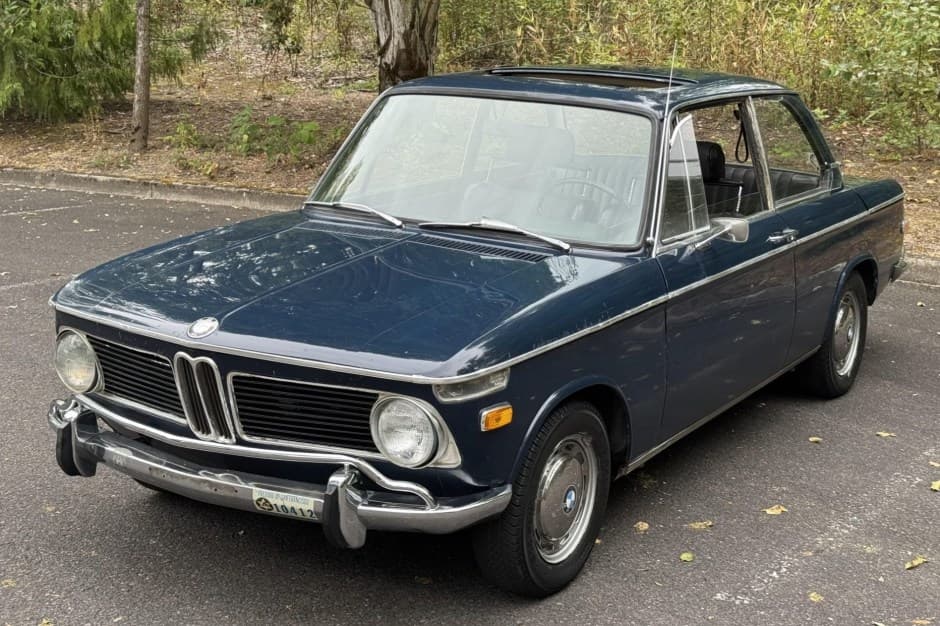 1970 BMW 2002 sold for $19,351