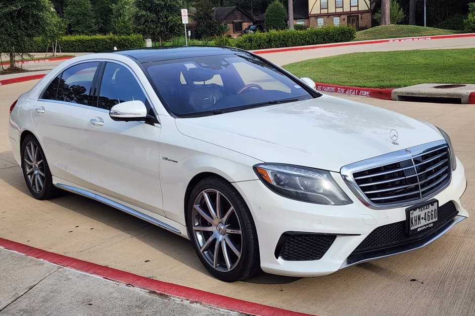 2014 Mercedes-Benz W222 S-Class sold for $17,750