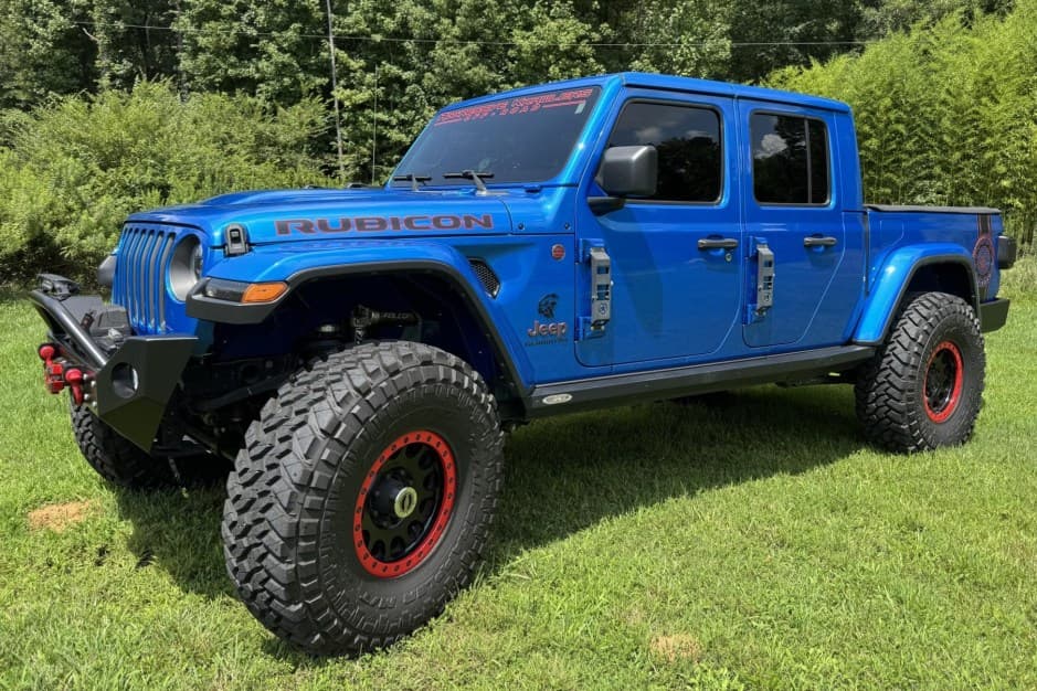 2021 Jeep Pickup sold for $83,100