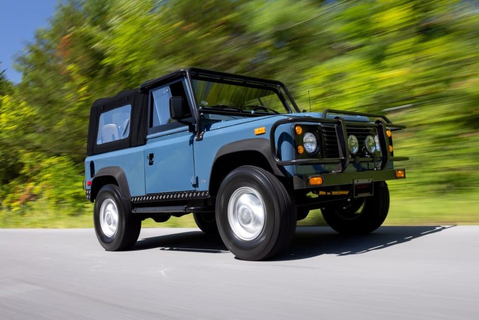 1994 Land Rover Defender 90 NAS sold for $81,500