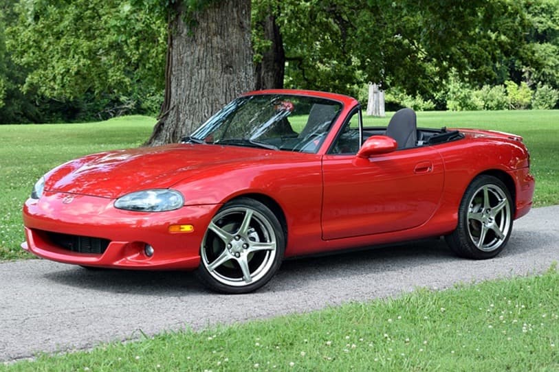 2004 Mazda NB MX-5 Miata sold for $17,178