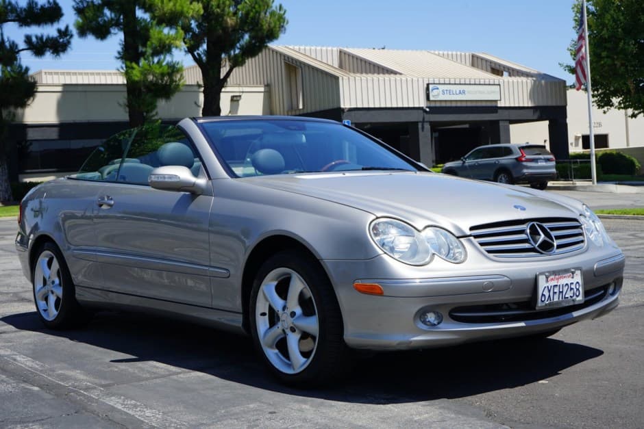 2004 Mercedes-Benz CLK-Class sold for $8,700