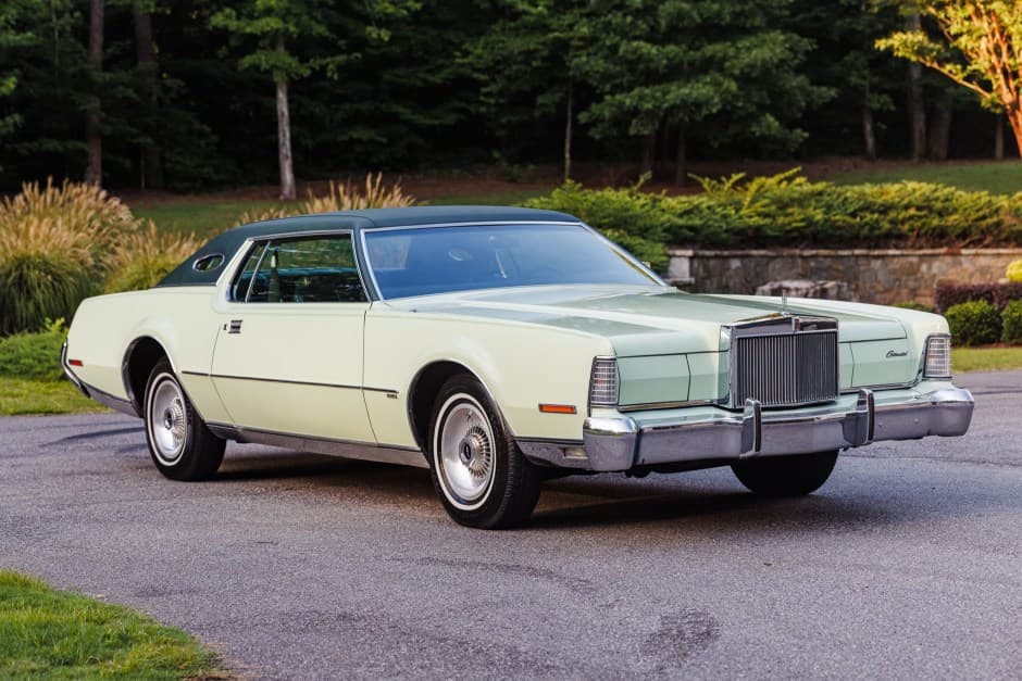 1973 Lincoln Continental Mark IV (1972-1976) sold for $4,200