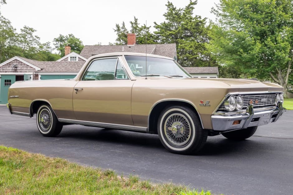 1966 Chevrolet El Camino sold for $60,200