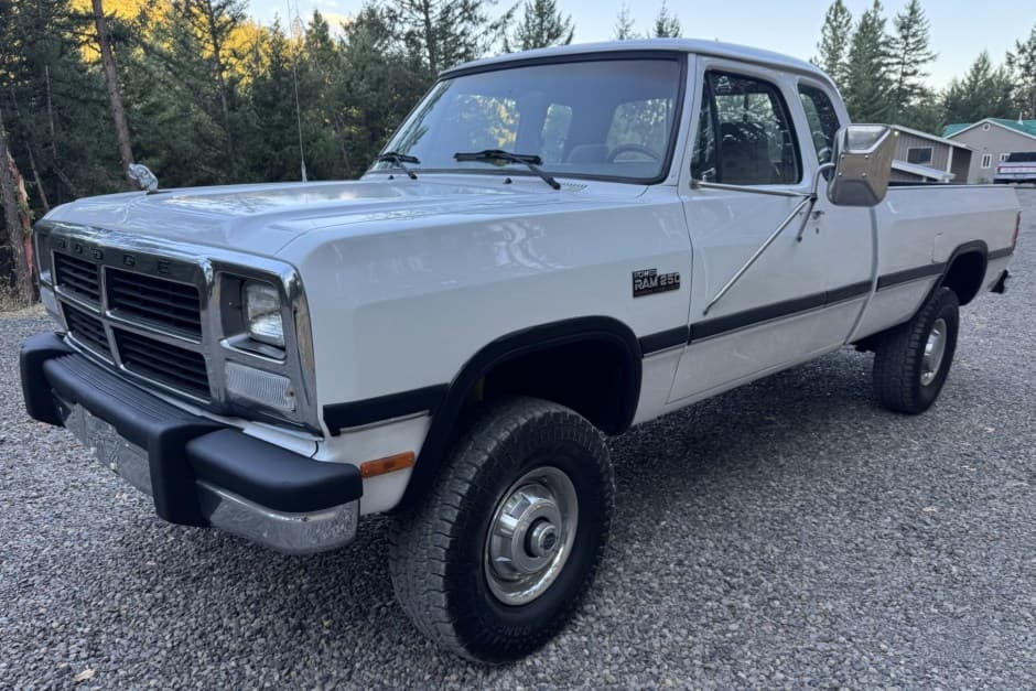 1992 Dodge Ram (1981-1993) sold for $43,000
