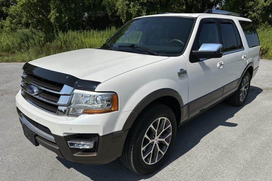 2015 Ford Expedition sold for $16,550