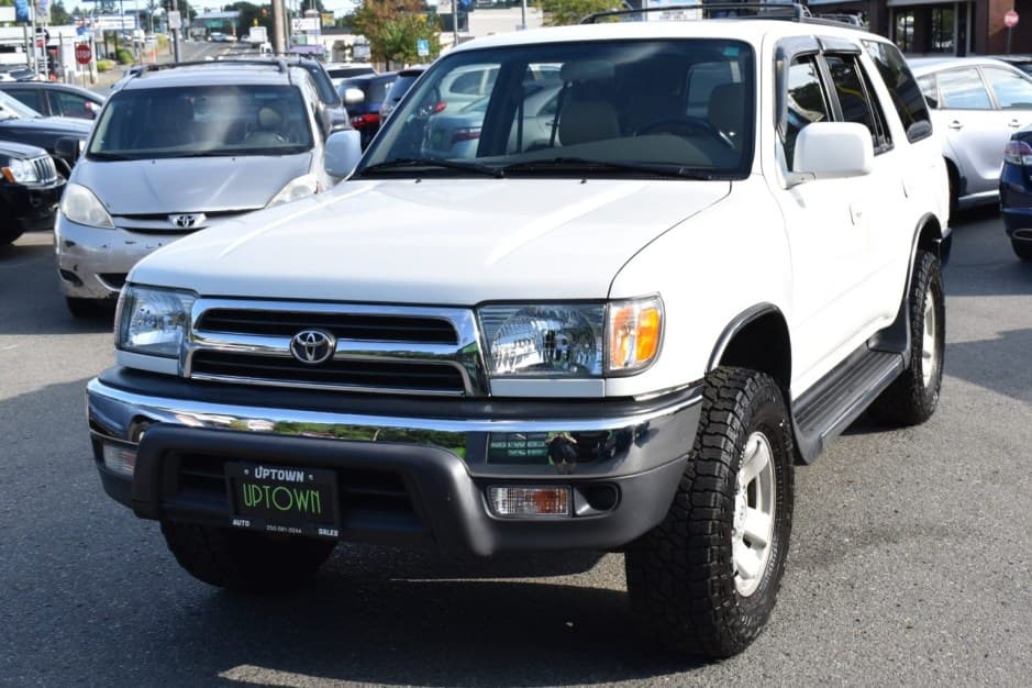 1999 Toyota 4Runner (N180) sold for $9,999