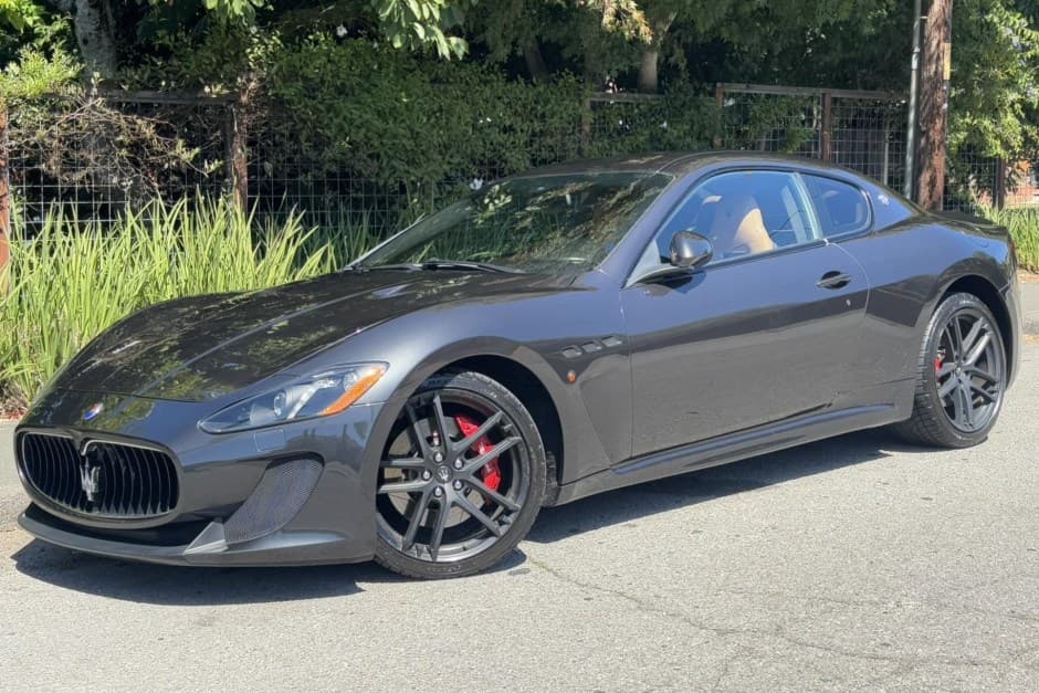 2013 Maserati GranTurismo sold for $30,250