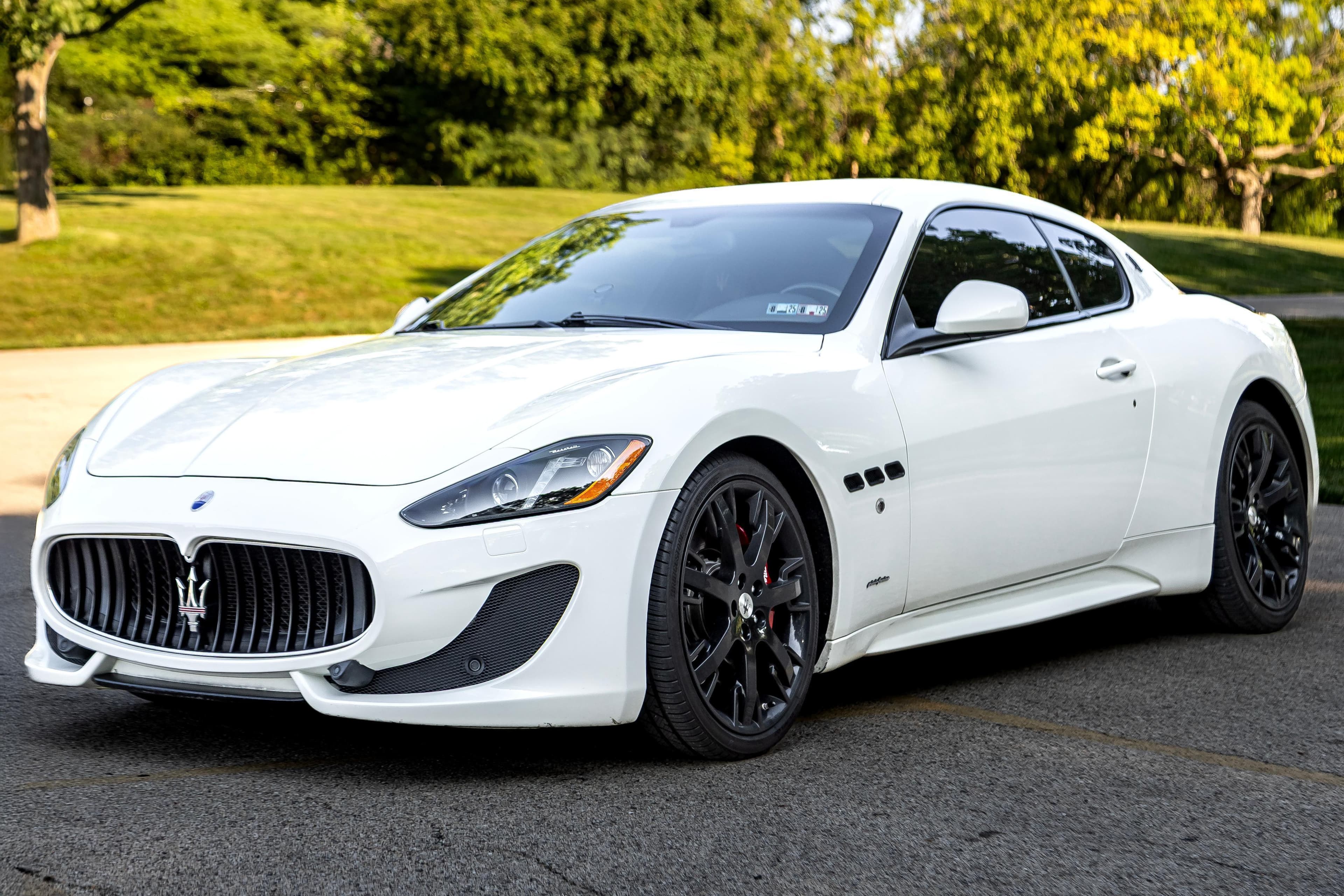 2014 Maserati GranTurismo sold for $26,000