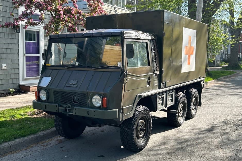 1981 Steyr-Puch Pinzgauer sold for $9,500