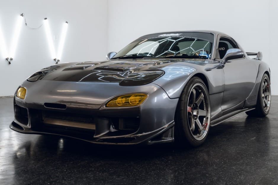 1997 Mazda RX-7 FD sold for $35,250