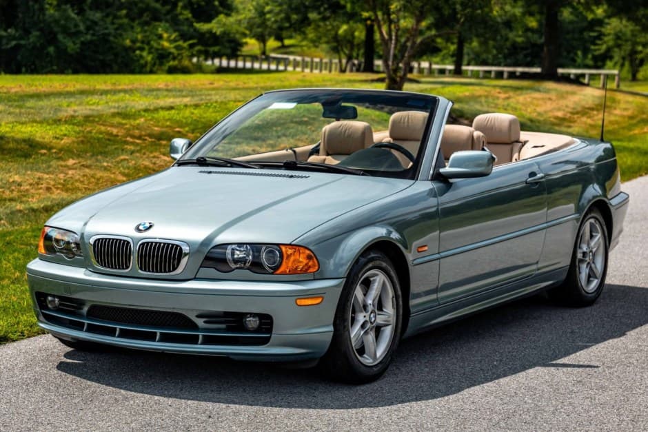 2003 BMW E46 3-Series Convertible sold for $12,750