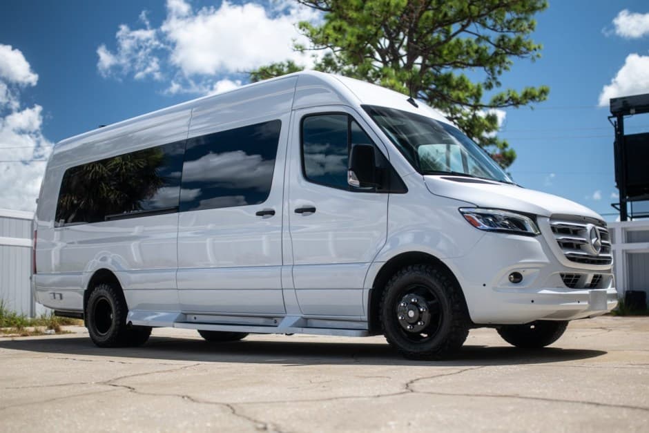 2022 Mercedes-Benz Sprinter sold for $117,000
