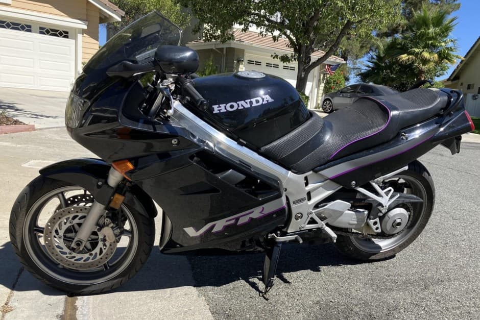 1992 Honda VF & VFR sold for $1,300