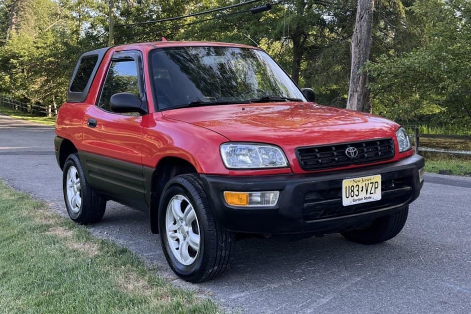 1999 Toyota RAV4 sold for $13,000
