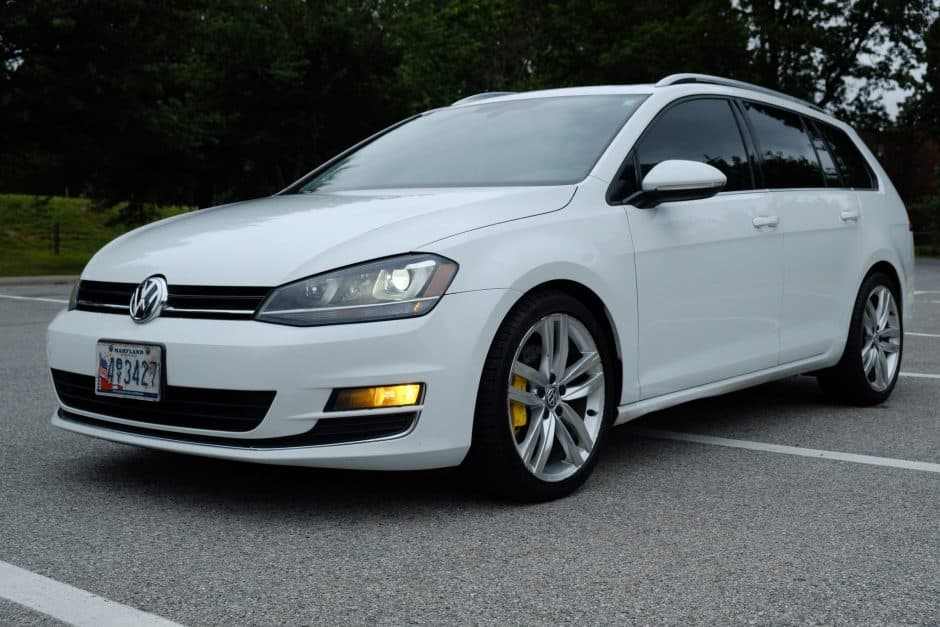 2015 Volkswagen Golf & Rabbit sold for $8,750