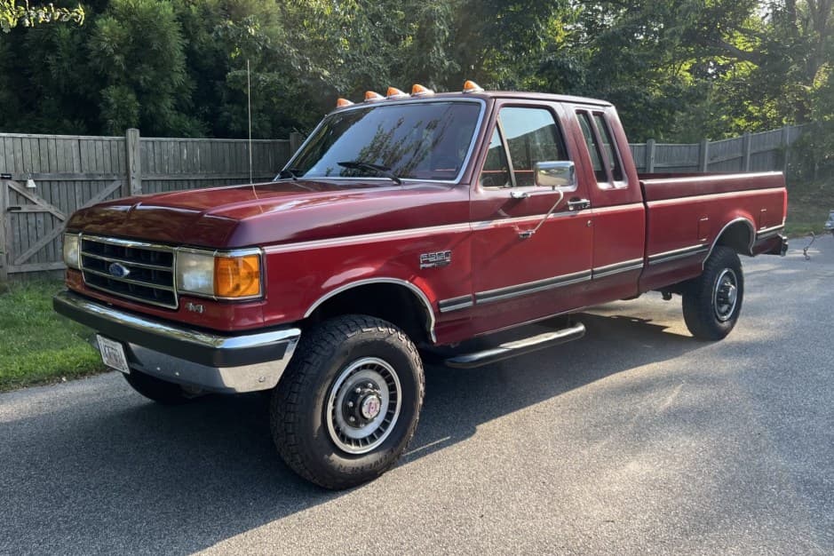 1989 Ford F-Series 1987-1991 sold for $11,000
