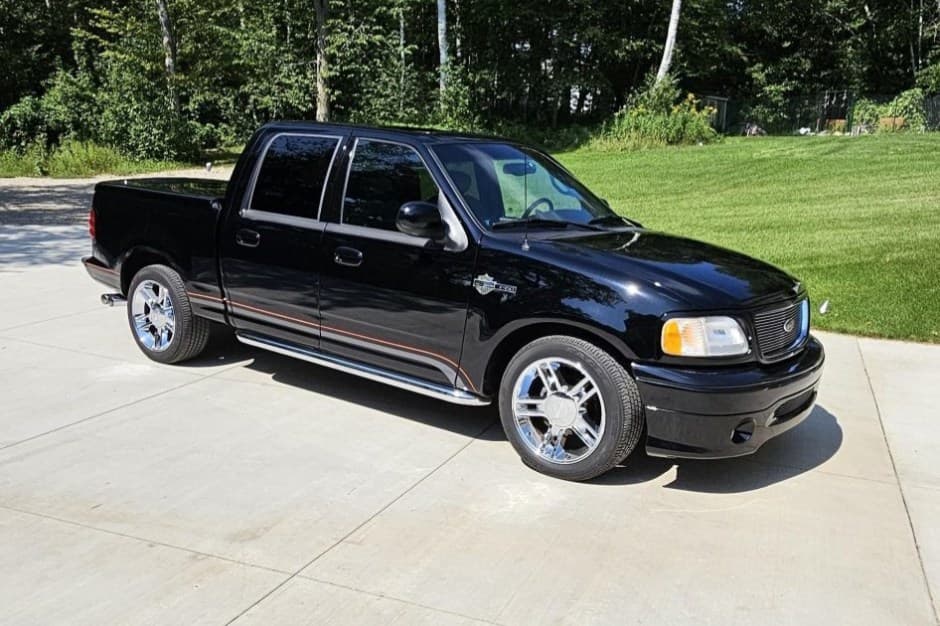 2001 Ford F-150 (1997-2004) sold for $12,000