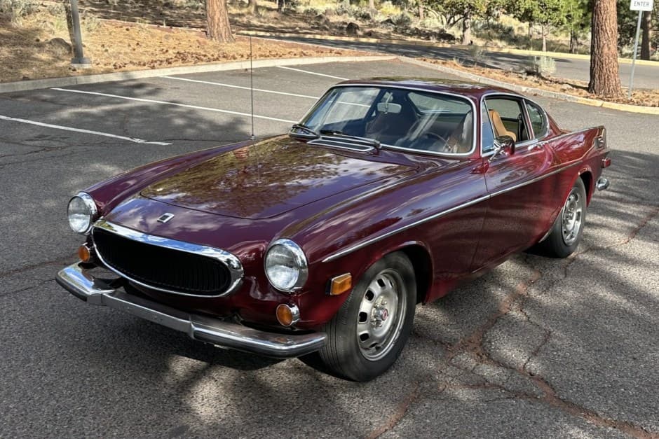 1972 Volvo P1800/1800 sold for $21,000