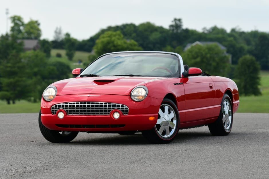 2002 Ford Thunderbird (2002-2005) sold for $23,150