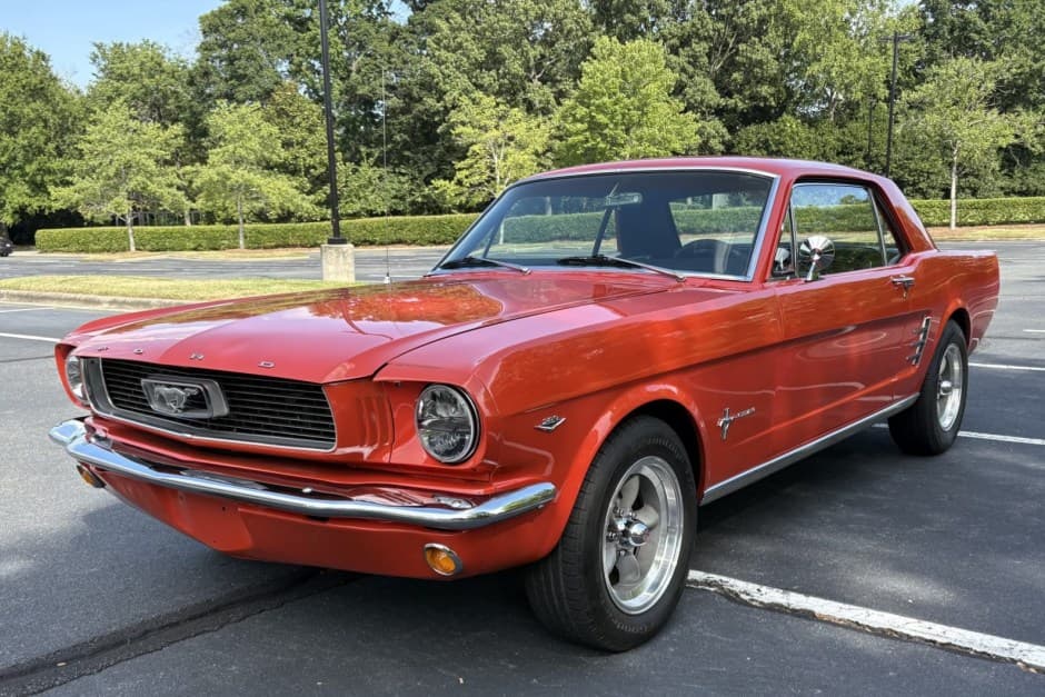 1966 Ford Mustang 1964.5-1966 sold for $28,250