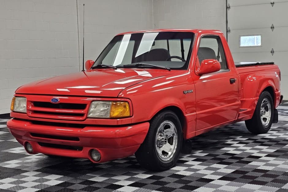 1993 Ford Ranger 1993-1997 sold for $10,250