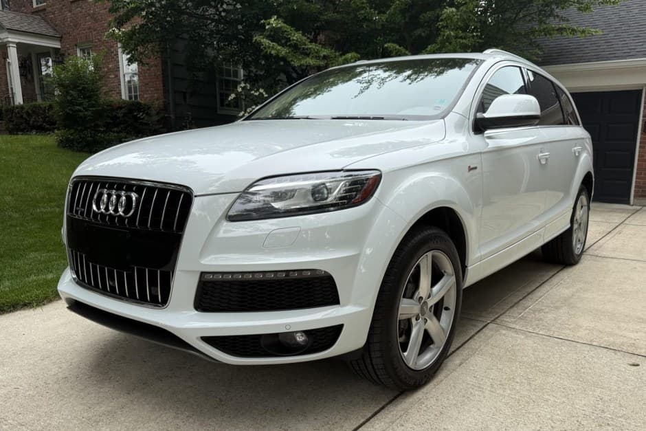 2015 Audi Q7 sold for $12,500