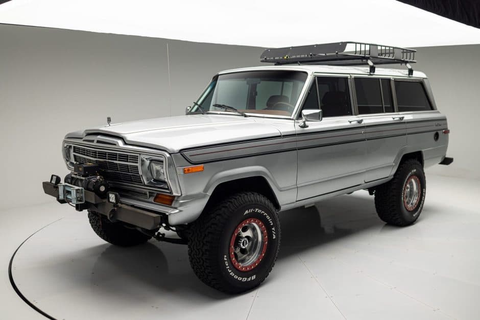 1986 Jeep SJ Grand Wagoneer sold for $55,000