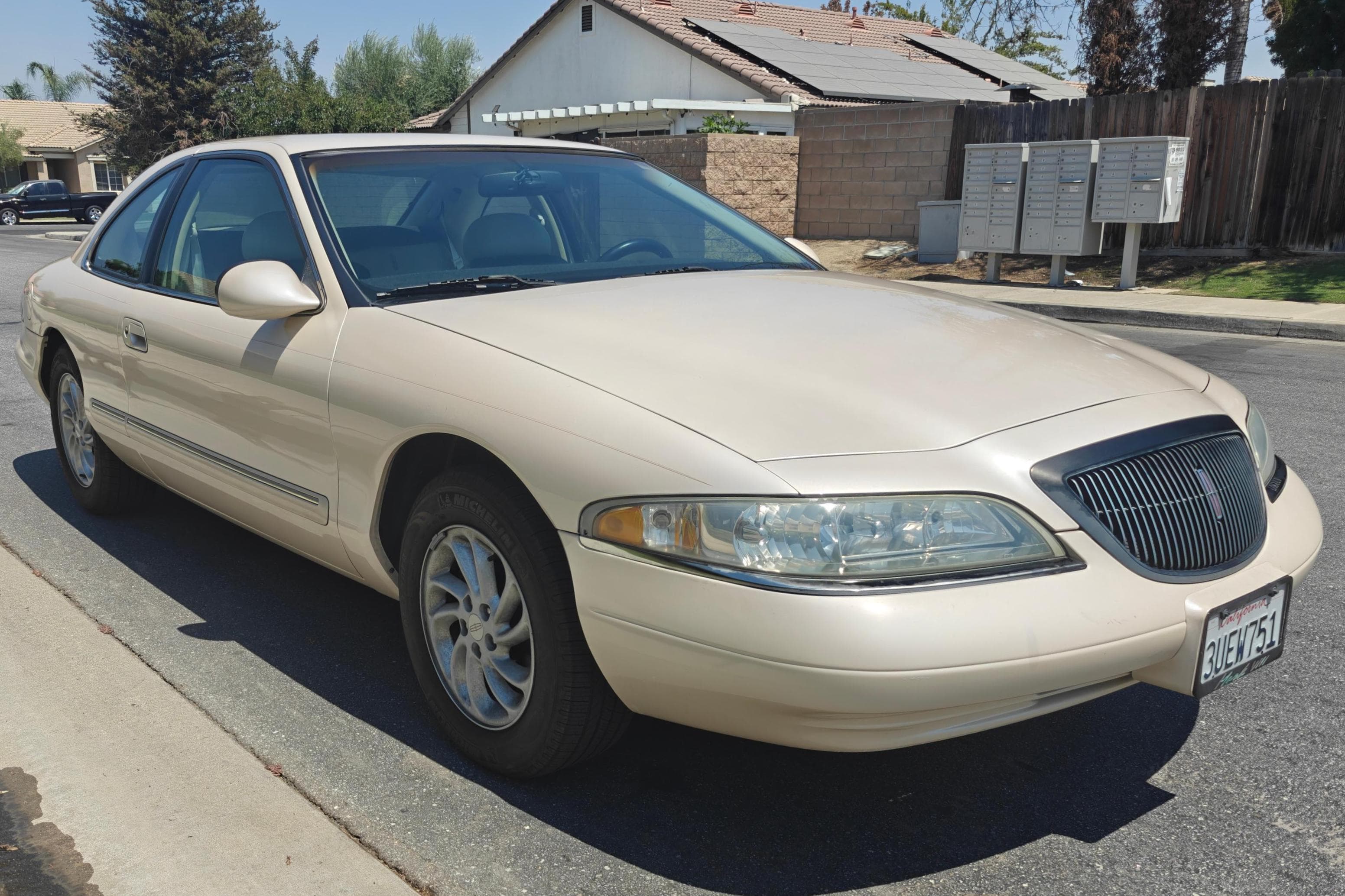 1997 Lincoln Mark VIII sold for $5,450