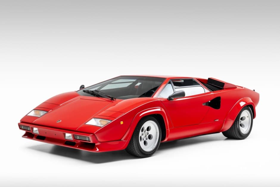 1987 Lamborghini Countach sold for $830,000