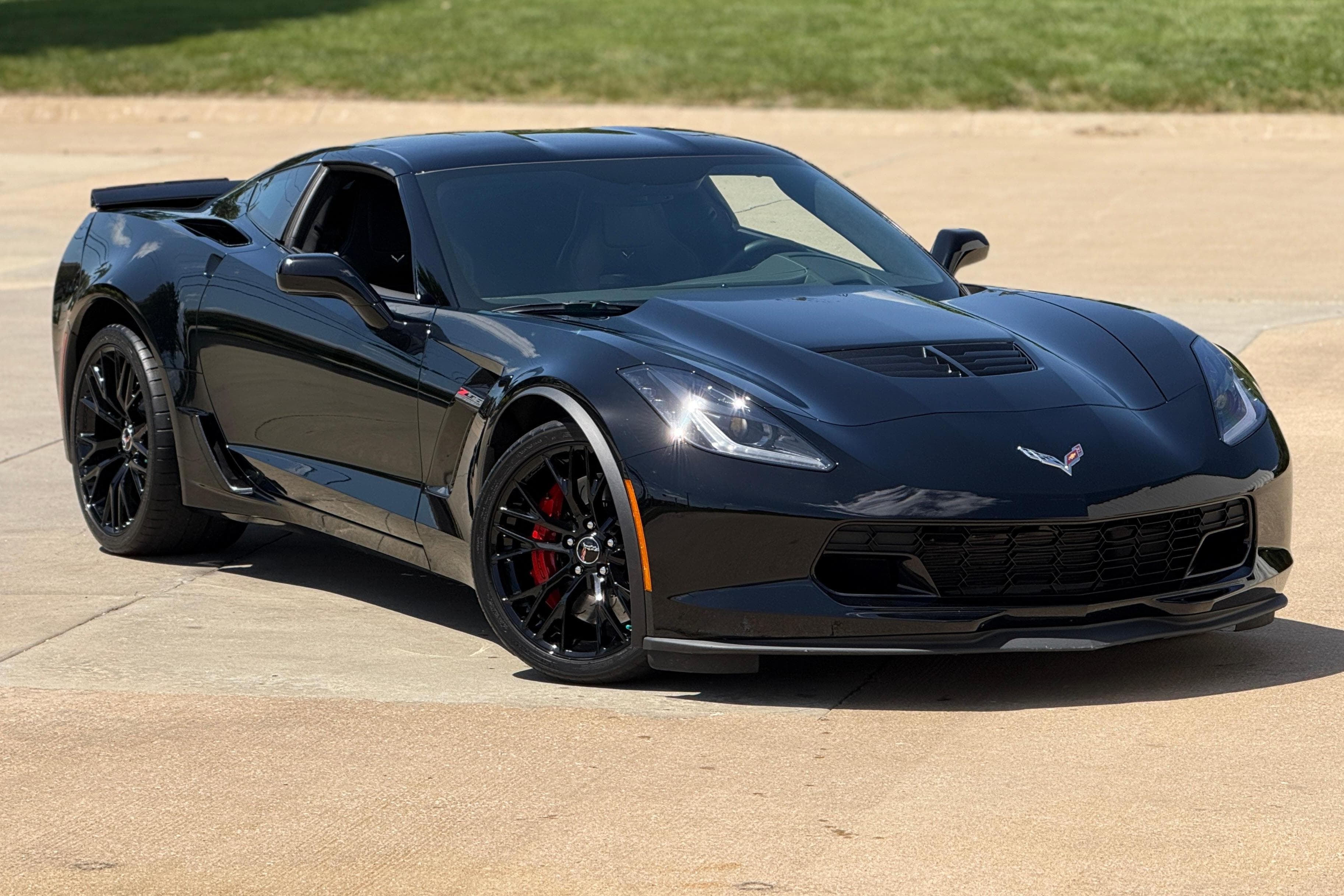 2015 Chevrolet C7 Corvette sold for $63,500